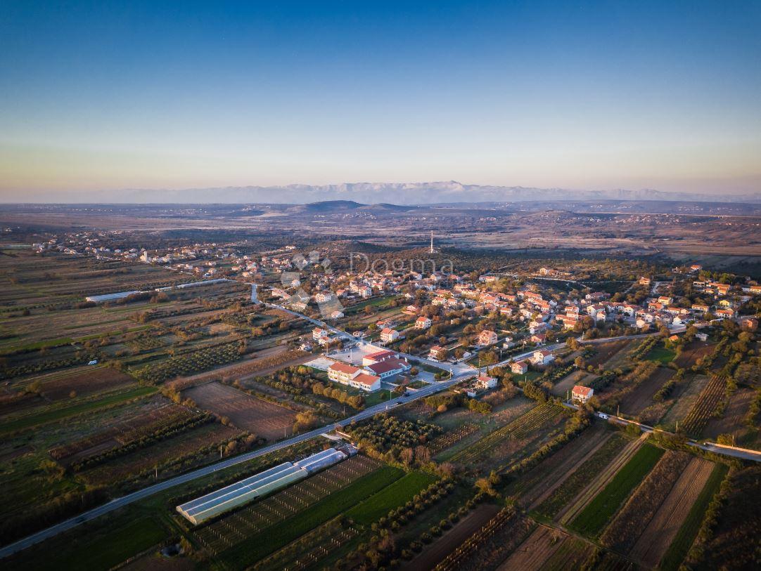 Parcela Na predaj - Zadarska Polača - foto 1/2