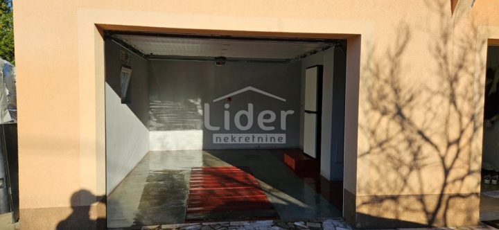 Appartement à louer 30 m² – Čavle