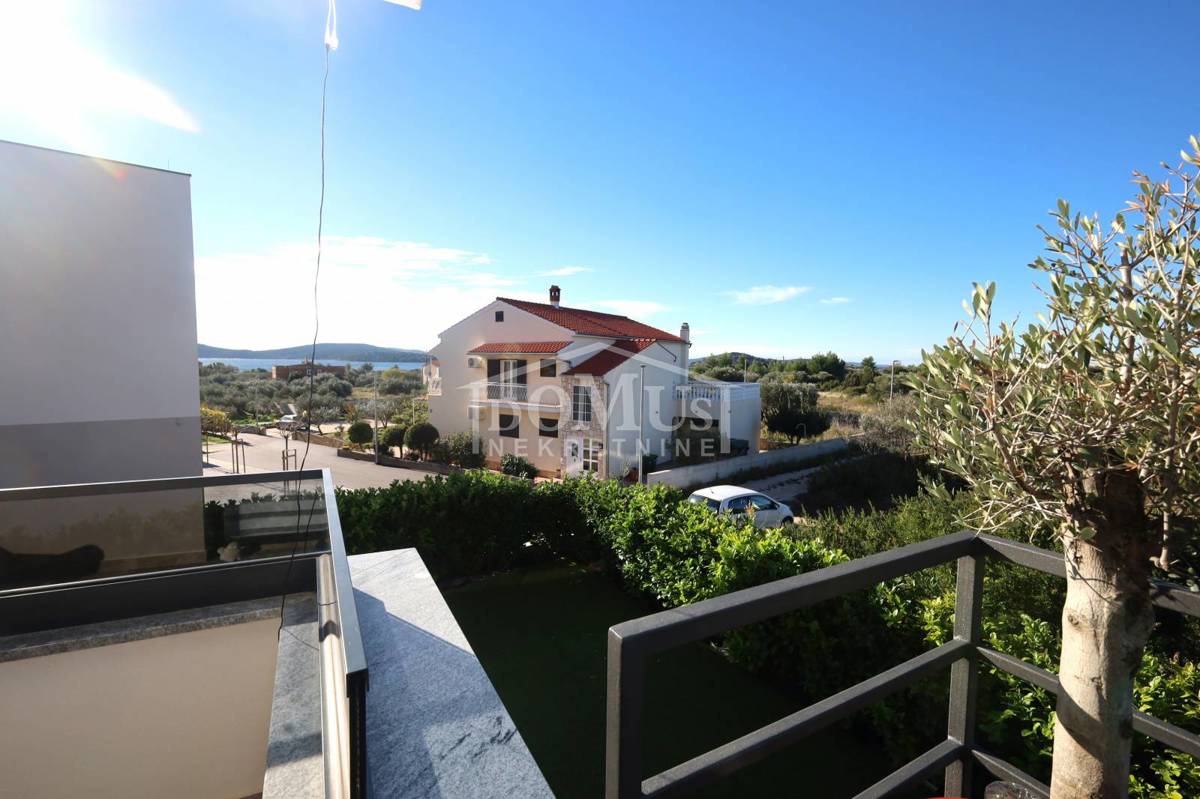 Flat For sale - ŠIBENSKO-KNINSKA VODICE
