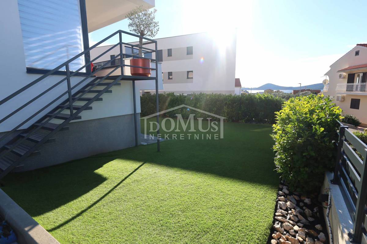 Flat For sale - ŠIBENSKO-KNINSKA VODICE