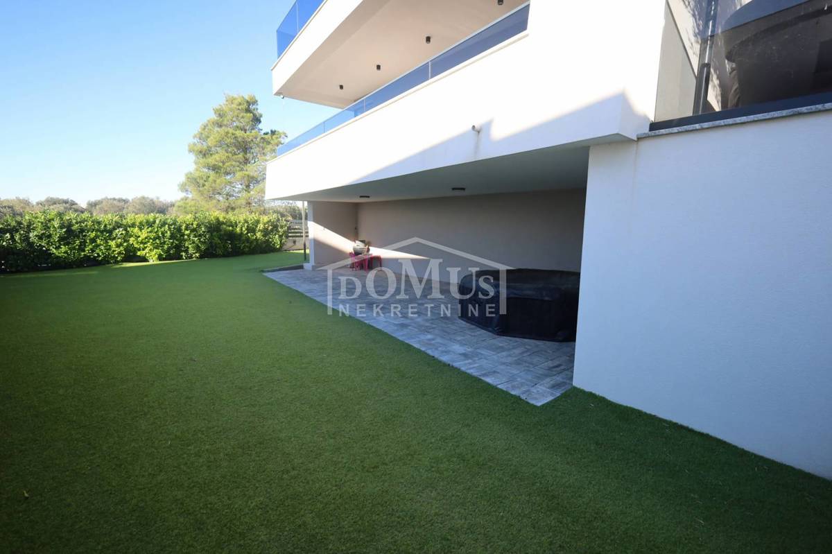 Flat For sale - ŠIBENSKO-KNINSKA VODICE