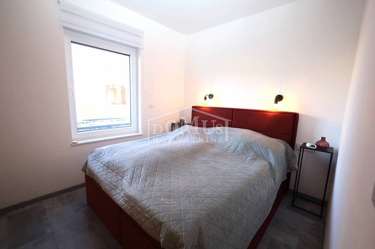 Flat For sale - ŠIBENSKO-KNINSKA VODICE
