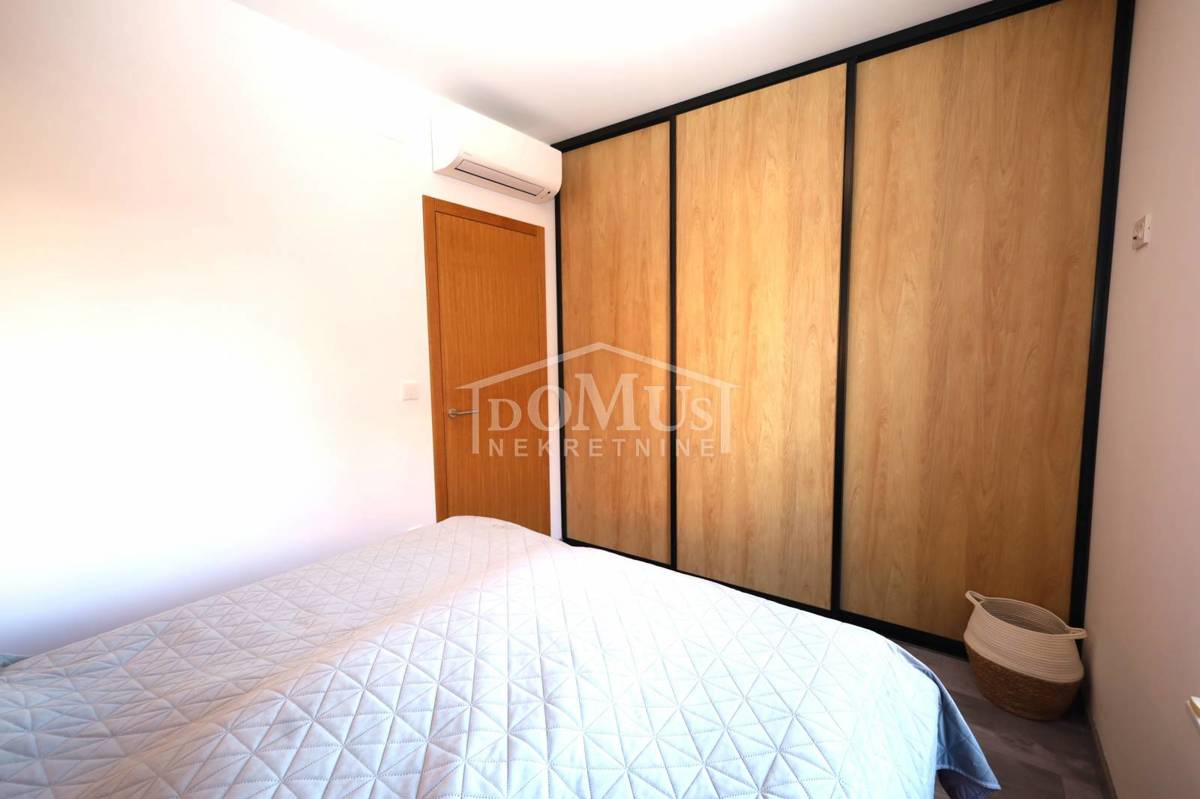 Flat For sale - ŠIBENSKO-KNINSKA VODICE