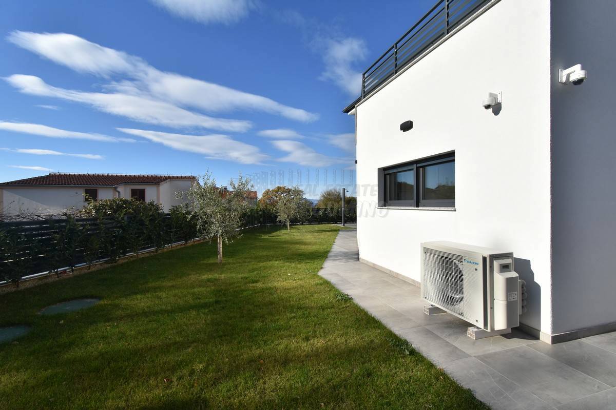 Casa In vendita - PRIMORSKO-GORANSKA KRK