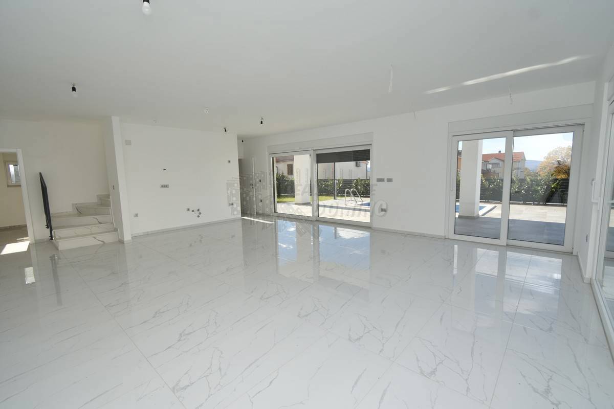 Casa In vendita - PRIMORSKO-GORANSKA KRK