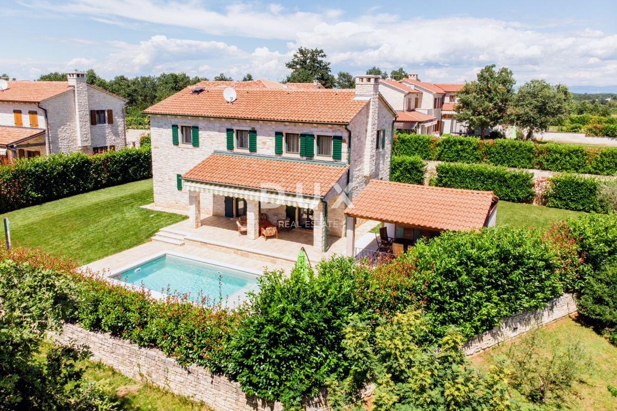 Casa In vendita - ISTARSKA VIŠNJAN
