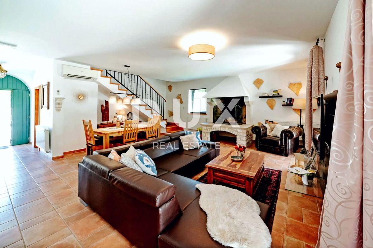 Casa In vendita - ISTARSKA VIŠNJAN