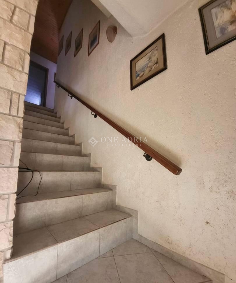 Casa In vendita - PRIMORSKO-GORANSKA KRK