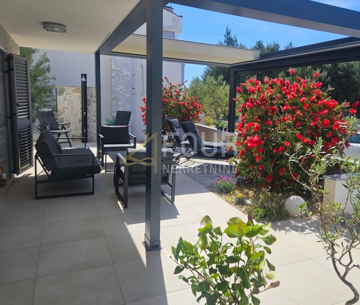 House For sale - šibensko-kninska Vodice - foto 1/37