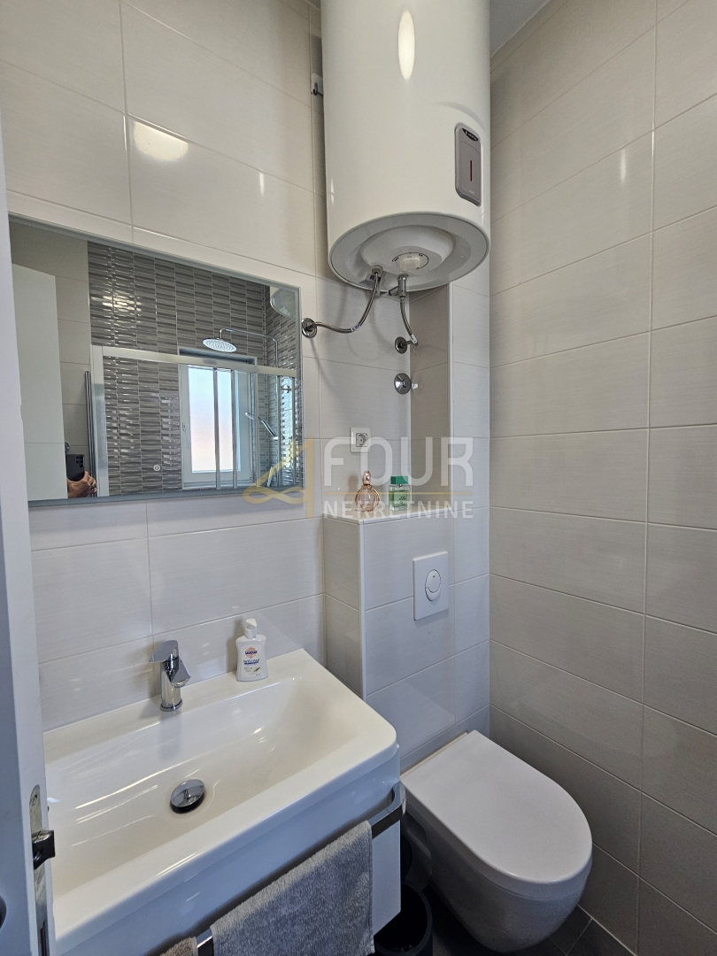 House For sale - ŠIBENSKO-KNINSKA VODICE
