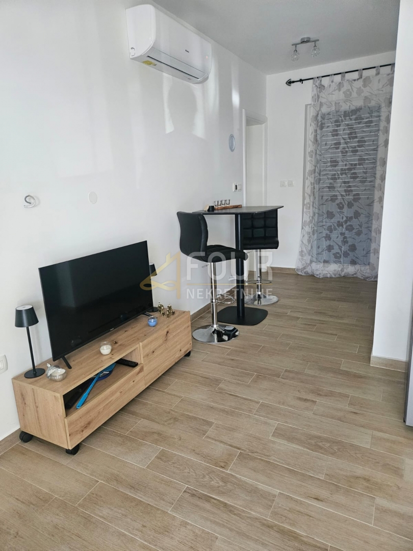 House For sale - ŠIBENSKO-KNINSKA VODICE