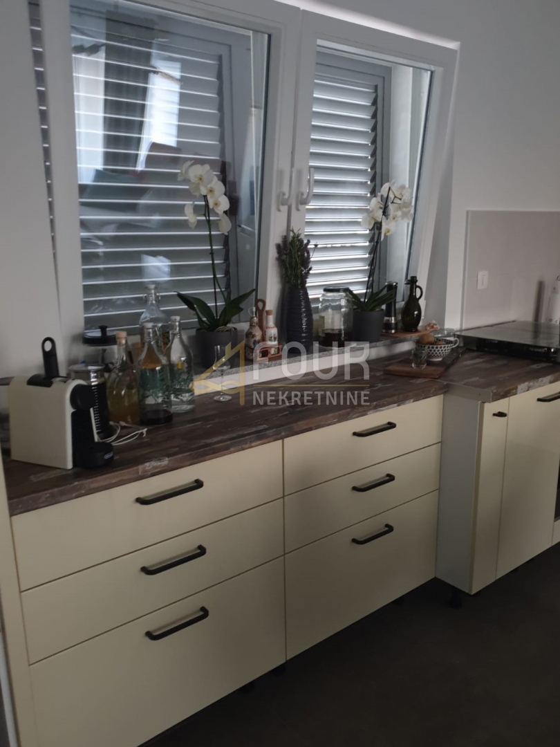 House For sale - ŠIBENSKO-KNINSKA VODICE
