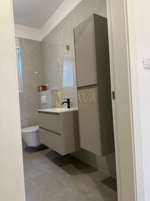 Flat For sale - PRIMORSKO-GORANSKA VIŠKOVO