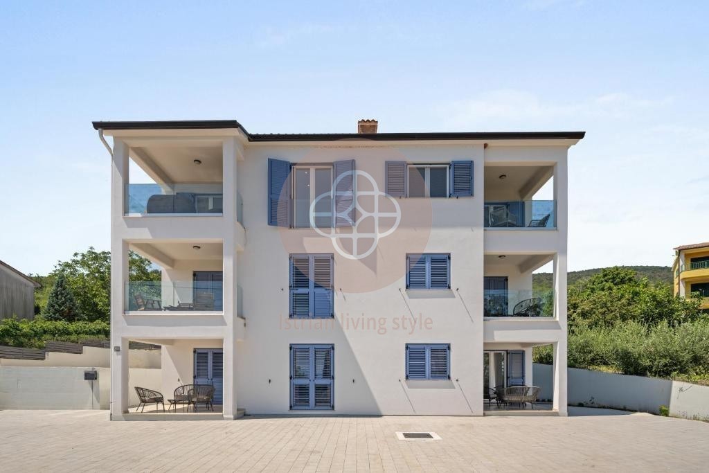 House For sale - ISTARSKA RAŠA