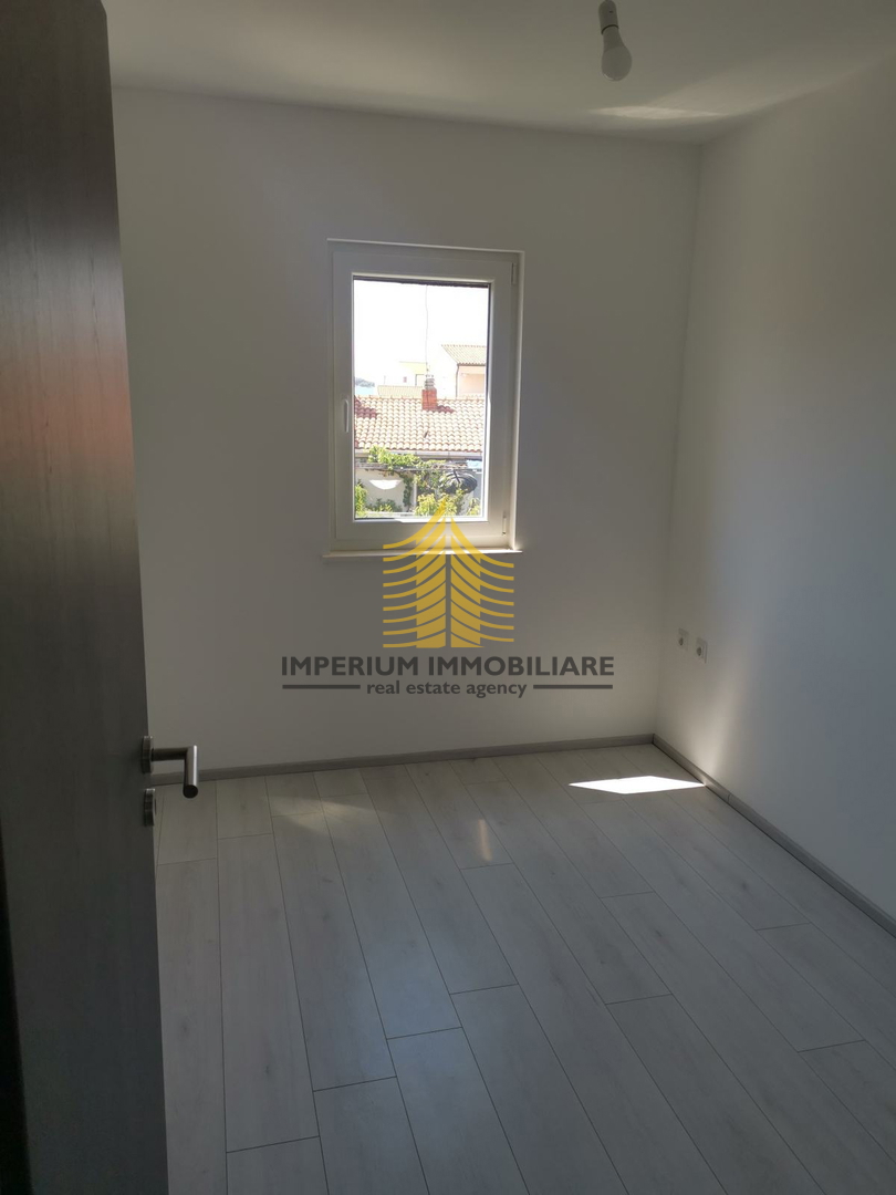 Stan Na prodaju - ŠIBENSKO-KNINSKA ROGOZNICA