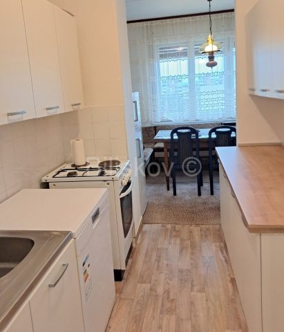 Apartmán na prenájom 80 m² – Split