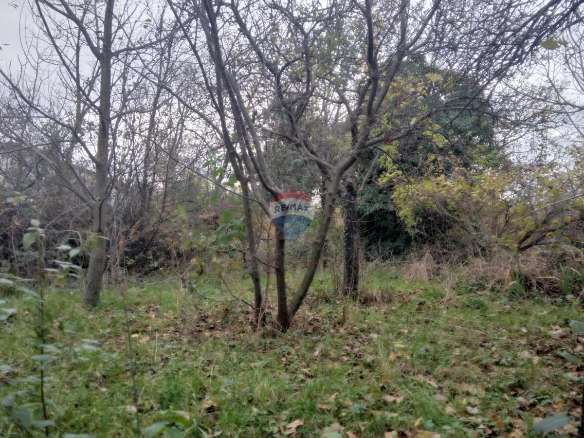 Parcela Na predaj - PRIMORSKO-GORANSKA KASTAV