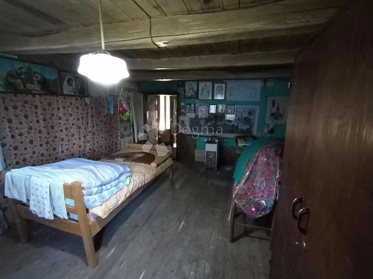 Maison À vendre - KOPRIVNIČKO-KRIŽEVAČKA KALNIK