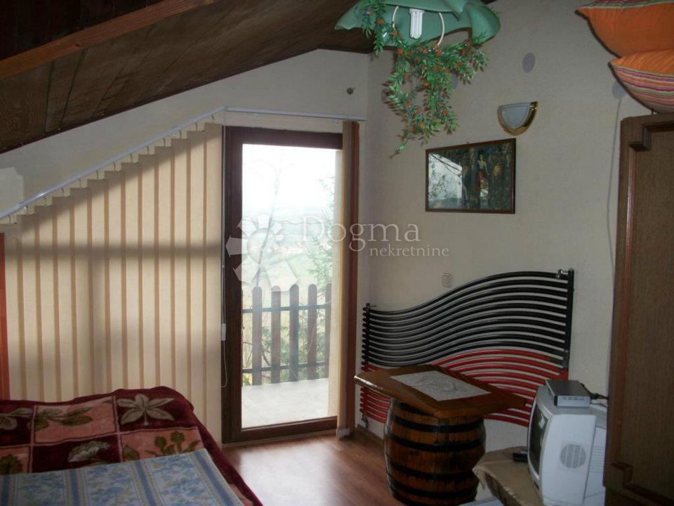 Maison À louer - KRAPINSKO-ZAGORSKA MIHOVLJAN