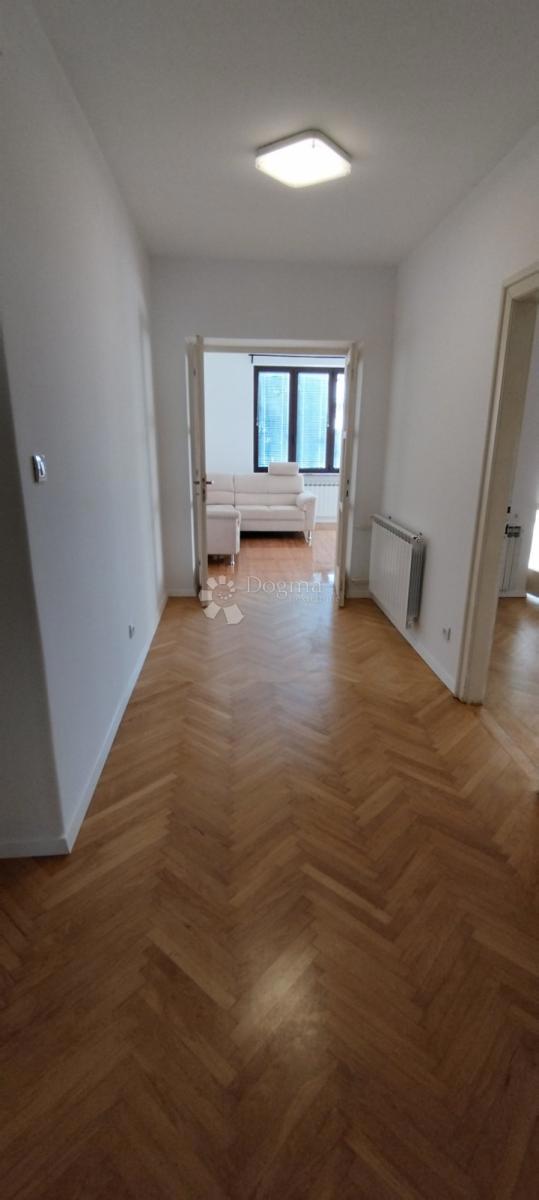 House For sale - Grad Zagreb Zagreb - foto 2/24