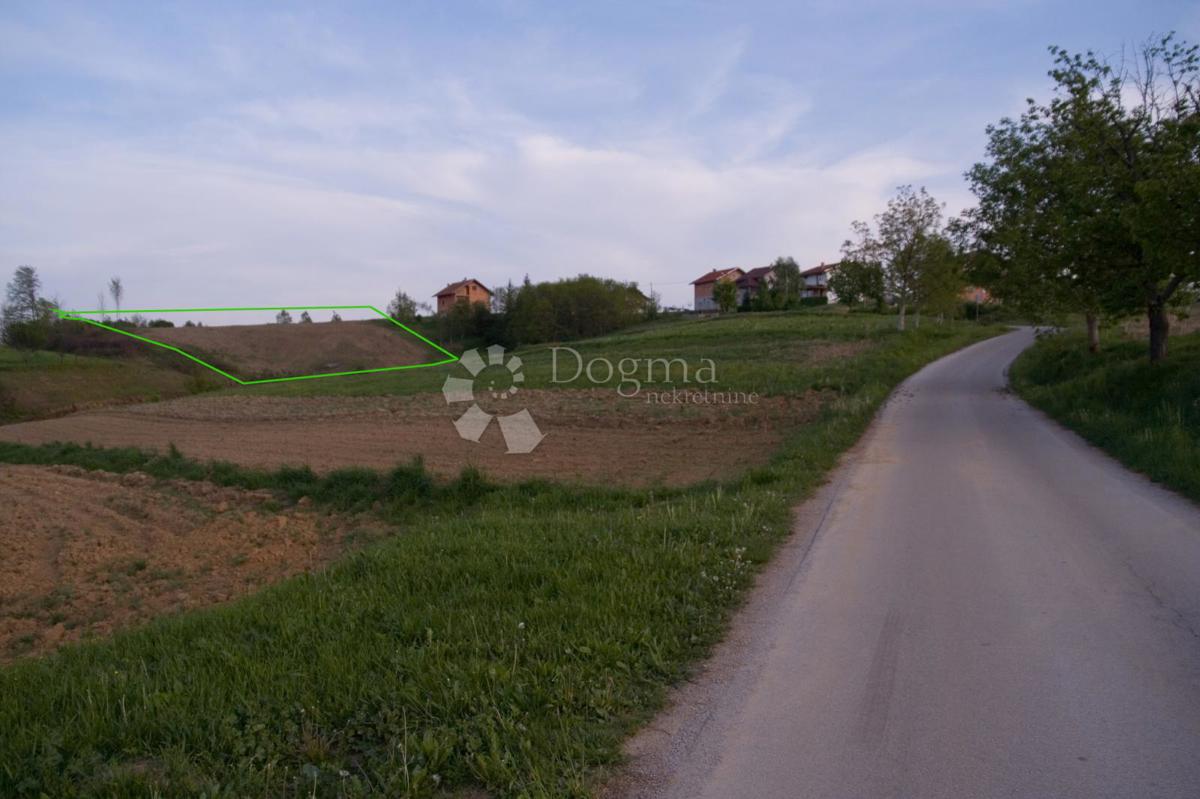Terreno In vendita - KARLOVAČKA KARLOVAC