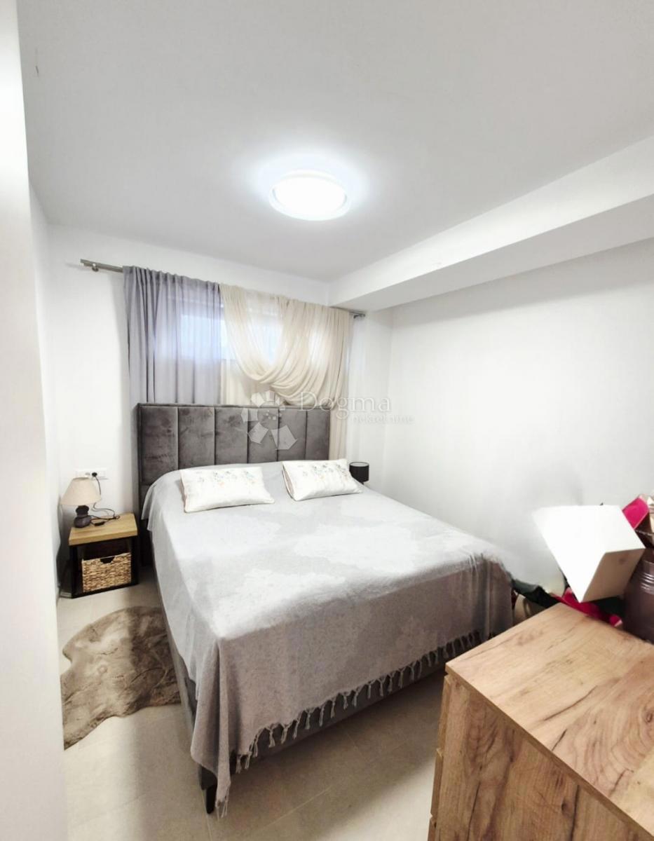 Flat For sale - SPLITSKO-DALMATINSKA TROGIR