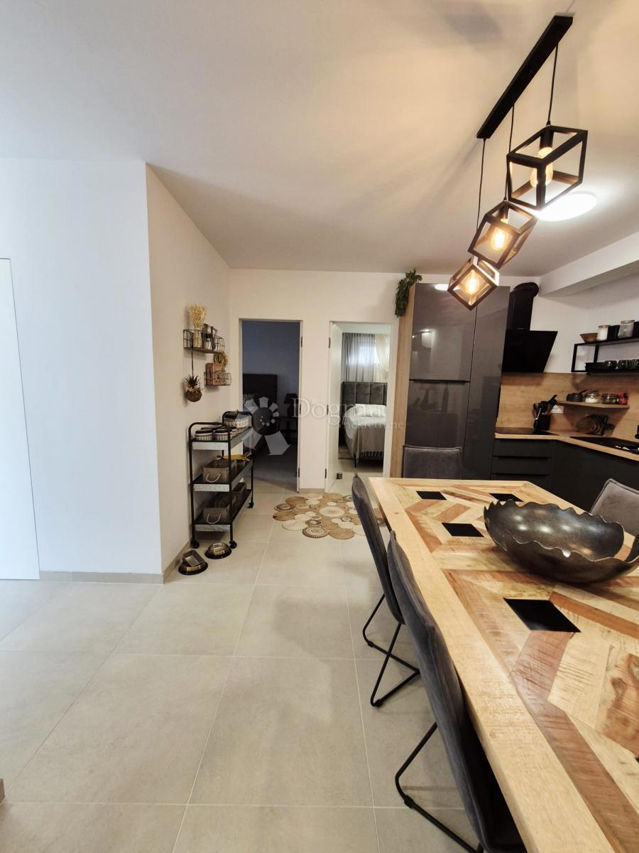 Flat For sale - Splitsko-dalmatinska Trogir - foto 4/17