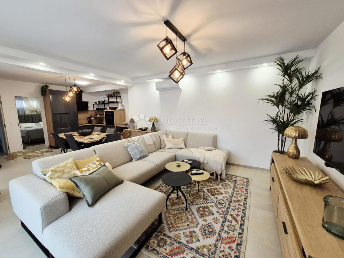 Flat For sale - Splitsko-dalmatinska Trogir - foto 5/17