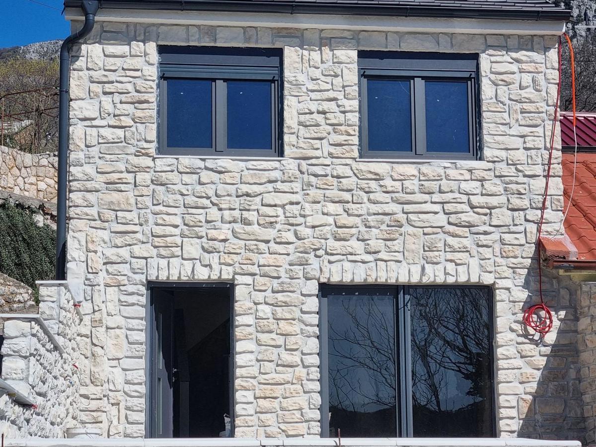 Haus Zu verkaufen - PRIMORSKO-GORANSKA VINODOLSKA OPĆINA