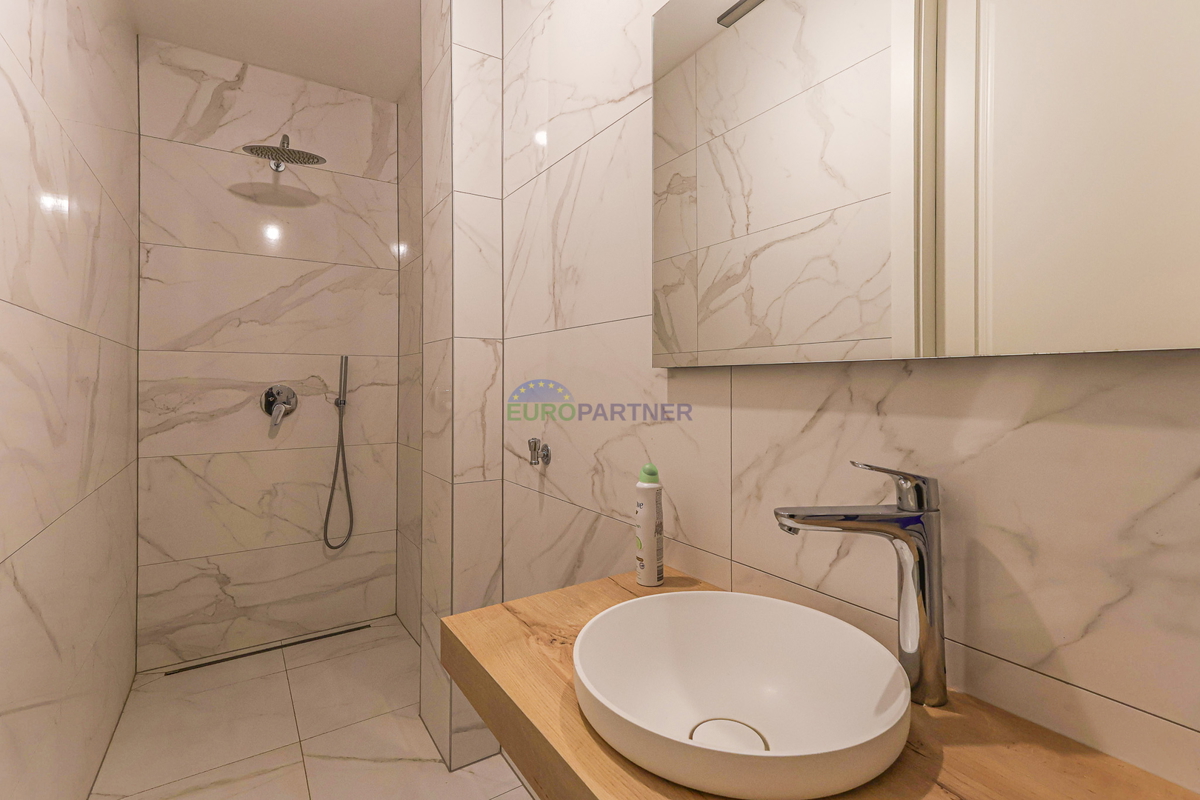 Apartmán Na prodej - ISTARSKA POREČ