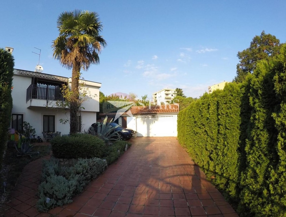 Maison À vendre - Primorsko-goranska Rijeka - foto 1/14