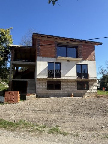 Casa in vendita 270 m² – Vrbovsko