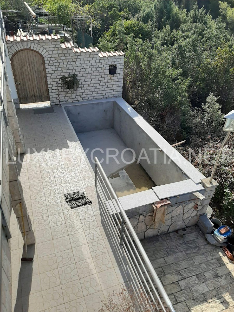 Maison À vendre - SPLITSKO-DALMATINSKA ŠOLTA