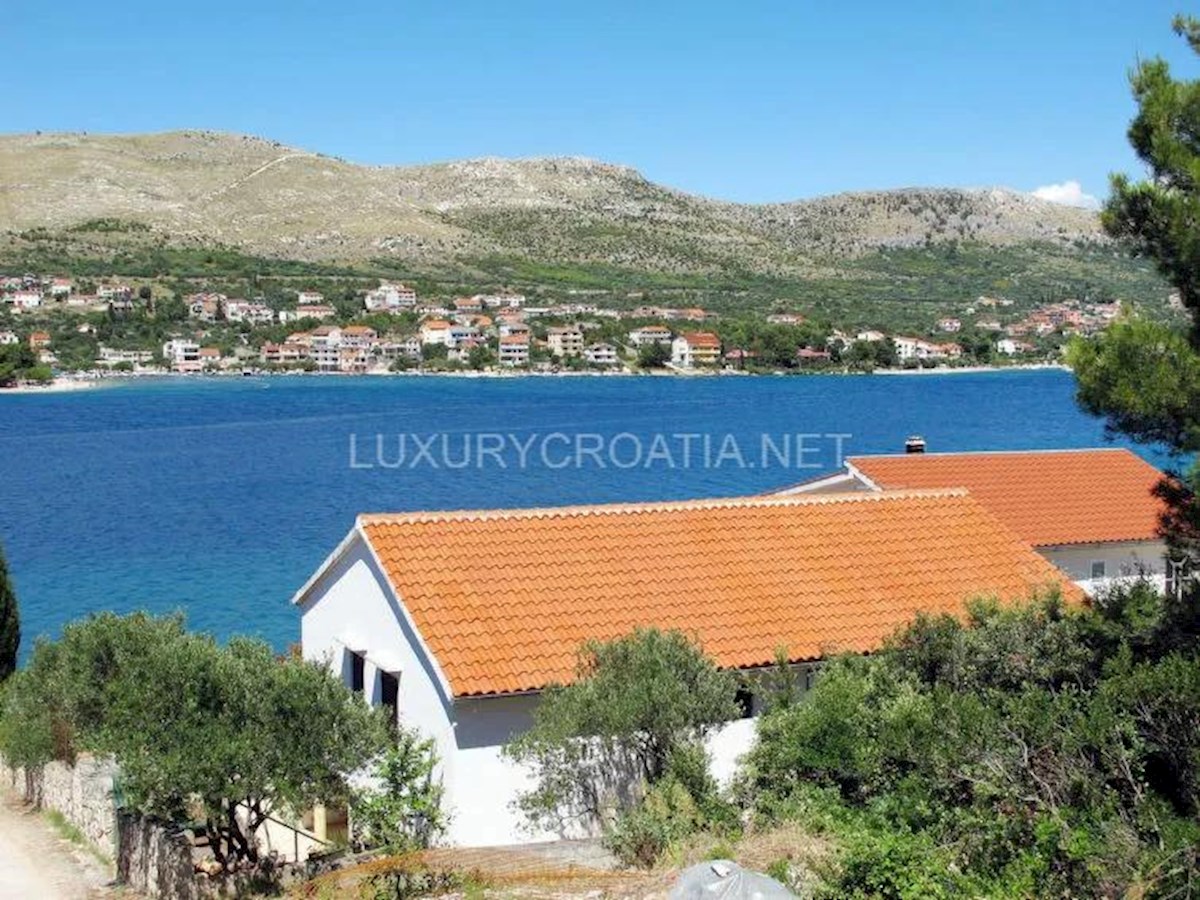Haus Zu verkaufen - ŠIBENSKO-KNINSKA PRIMOŠTEN