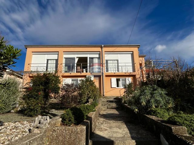 Dom na predaj 908 m² – Kraljevica