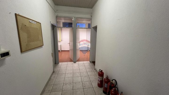Komerčné na predaj 217 m² – Rijeka