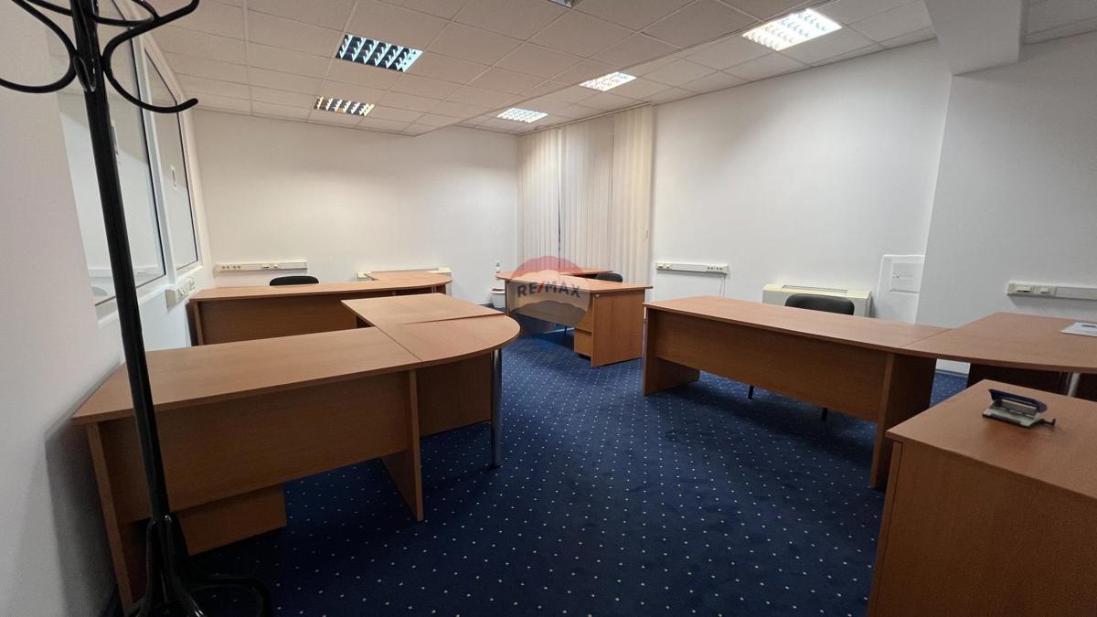 Gewerbefläche Zu verkaufen - PRIMORSKO-GORANSKA RIJEKA