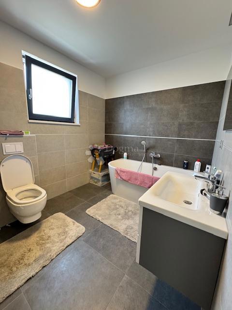 Apartment Zu vermieten - PRIMORSKO-GORANSKA KOSTRENA