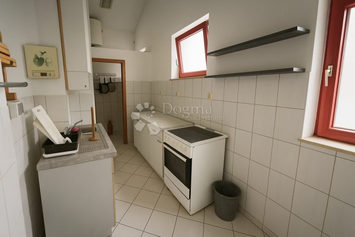 Gewerbefläche Zu vermieten - Istarska Pula - foto 5/7