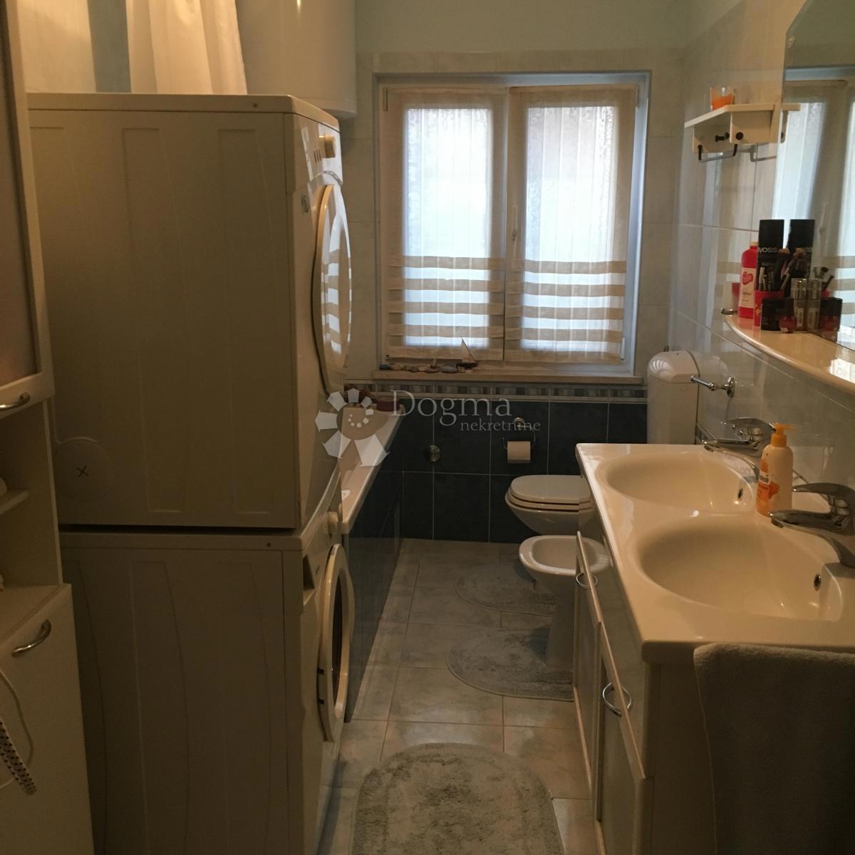 Stan Na prodaju - SPLITSKO-DALMATINSKA SPLIT