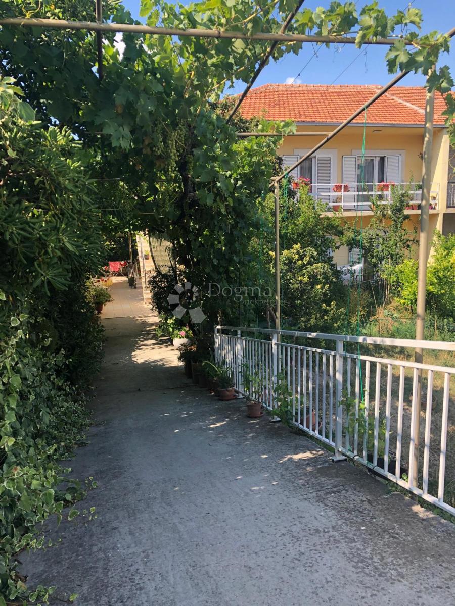 Stan Na prodaju - SPLITSKO-DALMATINSKA SPLIT