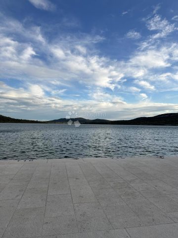 Kuća Na prodaju - šibensko-kninska Pirovac - foto 3/6