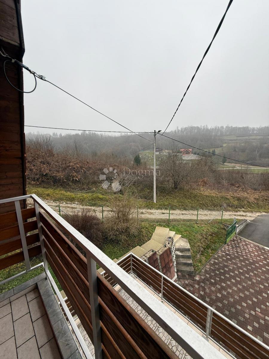 Dom Na sprzedaż - KARLOVAČKA NETRETIĆ