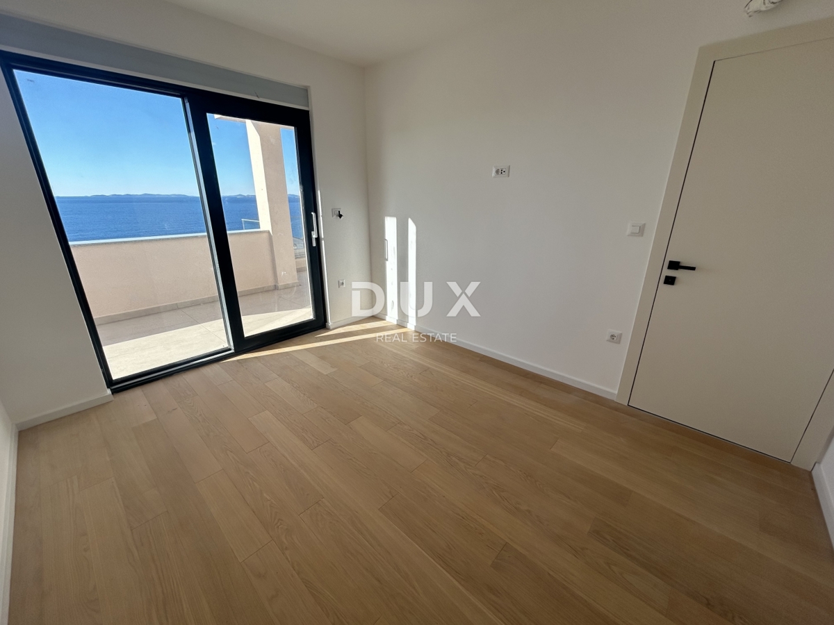 Flat For sale - ŠIBENSKO-KNINSKA PRIMOŠTEN