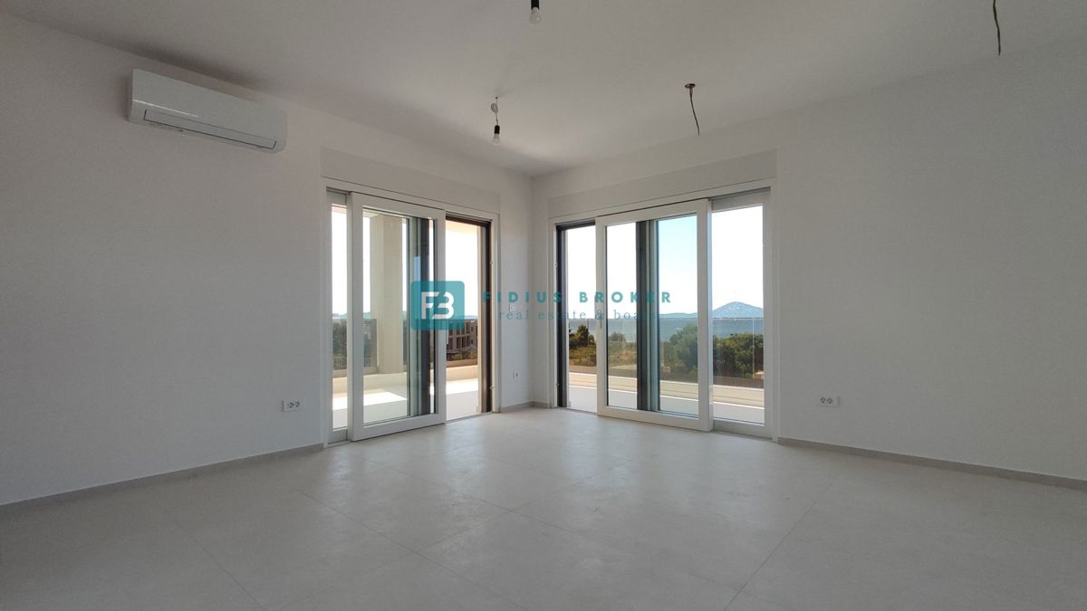 Stan Na prodaju - ŠIBENSKO-KNINSKA VODICE