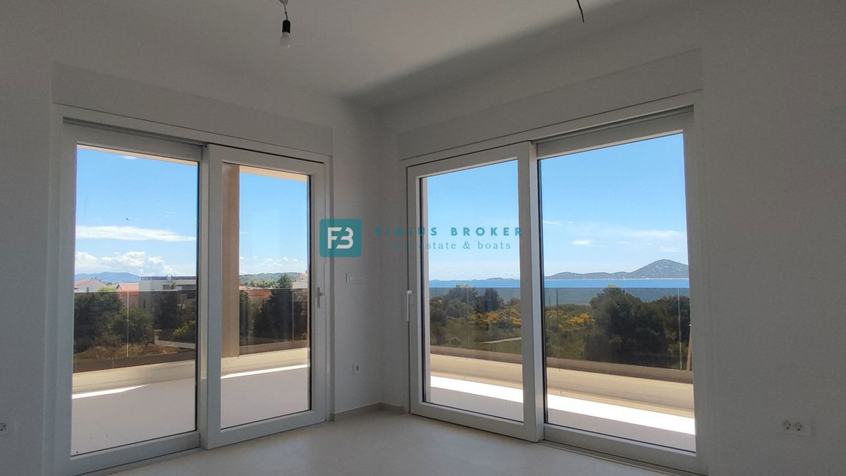 Stan Na prodaju - ŠIBENSKO-KNINSKA VODICE