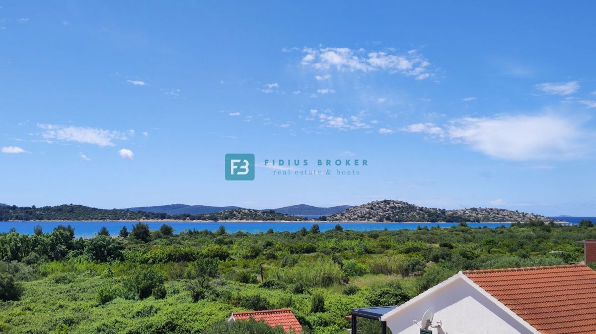 Stan Na prodaju - ŠIBENSKO-KNINSKA VODICE