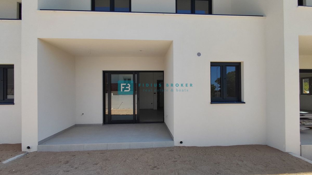 Flat For sale - ŠIBENSKO-KNINSKA VODICE