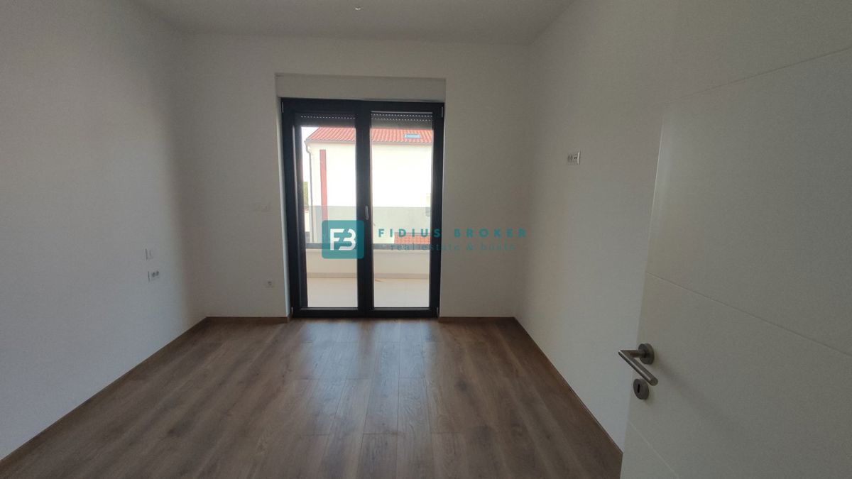 Flat For sale - ŠIBENSKO-KNINSKA VODICE