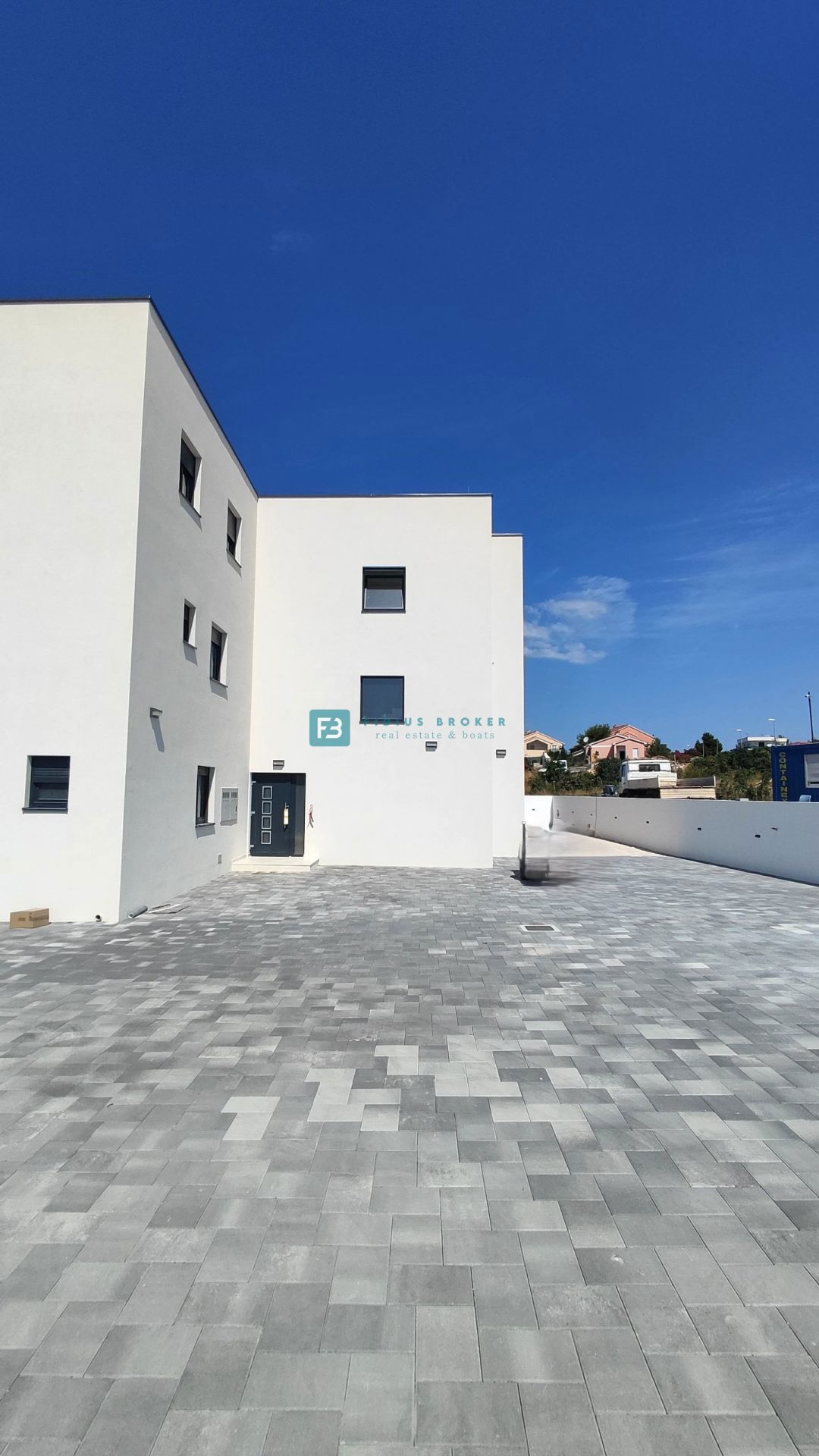 Flat For sale - ŠIBENSKO-KNINSKA VODICE